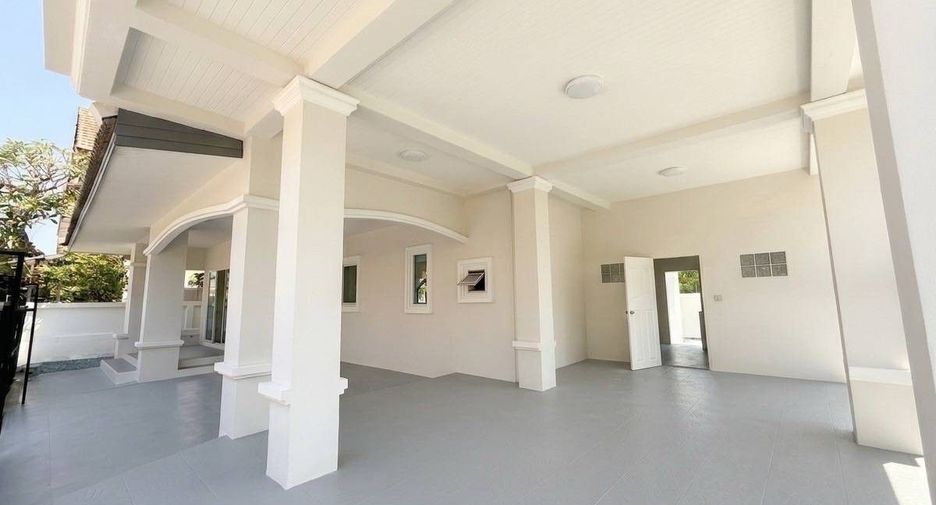 Haus zum Kauf mit 5 Zimmer in Sai Mai, Bangkok