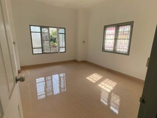 Casa en venta de 2 habitaciones en Khlong Sam Wa, Bangkok