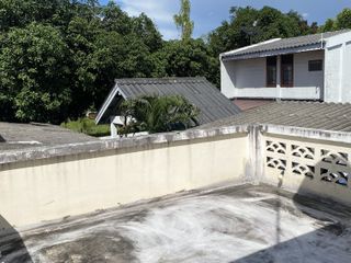 出售 3 卧室 独立屋 在 Saphan Sung, 曼谷