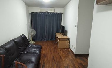 For sale 1 bed condo in Yan Nawa, Bangkok