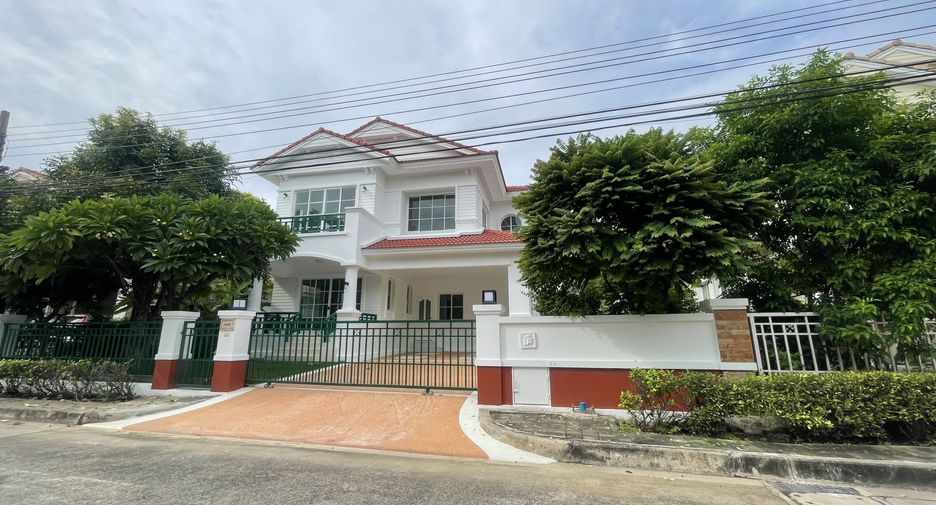 For sale 4 bedrooms house in Prawet, Bangkok