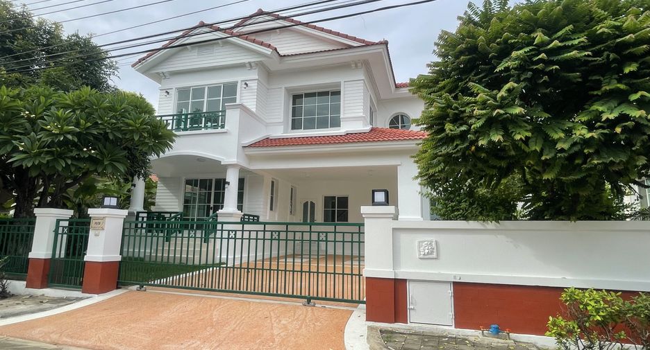 For sale 4 bedrooms house in Prawet, Bangkok