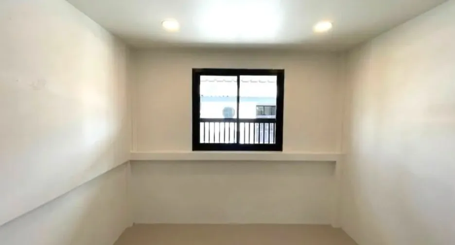 Reihenhaus zum Kauf mit 3 Zimmer in Thalang, Phuket
