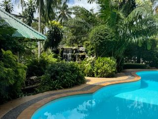 For rent 5 bedrooms villa in Mueang Phuket, Phuket
