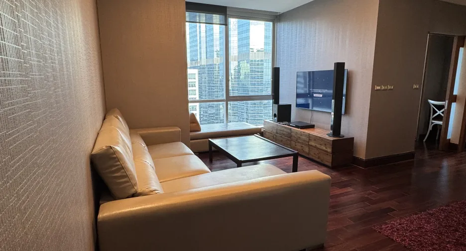 For rent 2 ベッドルーム condo in Sathon, Bangkok