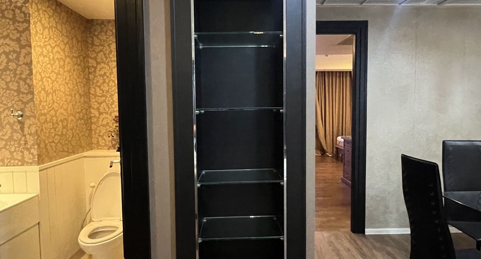 Wohnung zur Miete mit 3 Zimmer in Khlong Toei, Bangkok