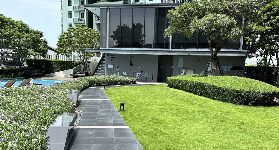 À vendre 2 chambres condo à Phasi Charoen, Bangkok