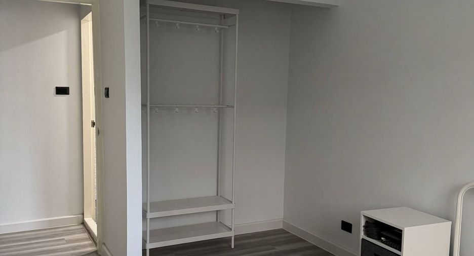 For sale 2 bedrooms condo in Ratchathewi, Bangkok
