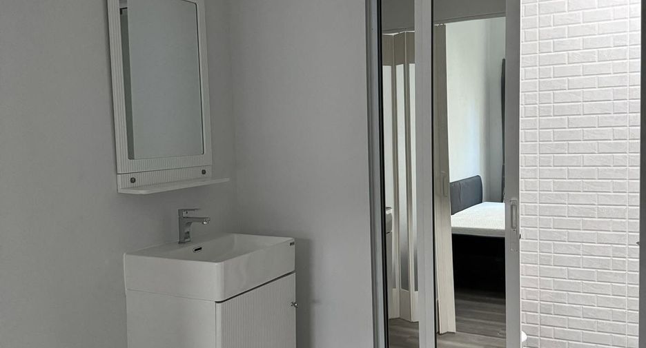 For sale 2 bedrooms condo in Ratchathewi, Bangkok
