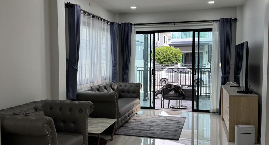 出租 3 卧室 独立屋 在 Bang Lamung, Chon Buri