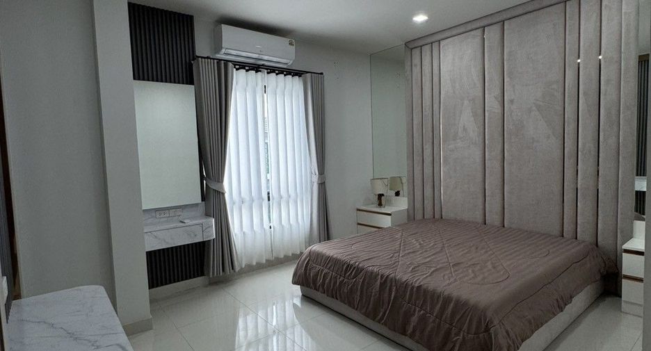 出租 3 卧室 独立屋 在 Bang Lamung, Chon Buri