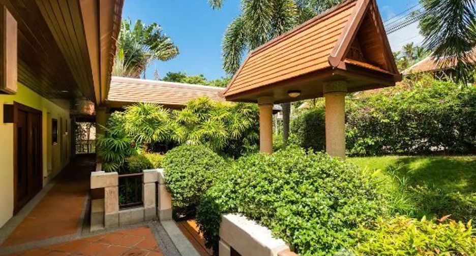 For rent 4 bedrooms villa in Mueang Phuket, Phuket