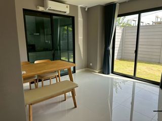 For sale そして for rent 3 ベッドルーム townhouse in Lat Krabang, Bangkok