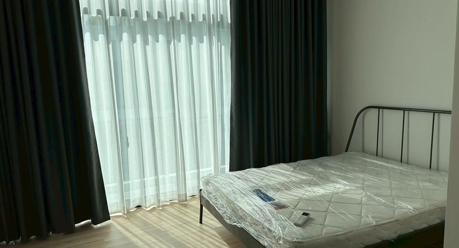 For sale そして for rent 3 ベッドルーム townhouse in Lat Krabang, Bangkok