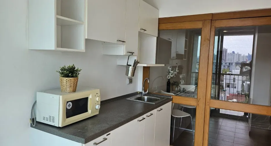 For rent 2 bedrooms condo in Watthana, Bangkok