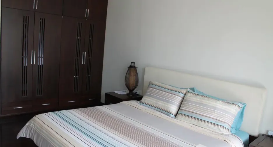 For rent 2 bedrooms condo in Sathon, Bangkok