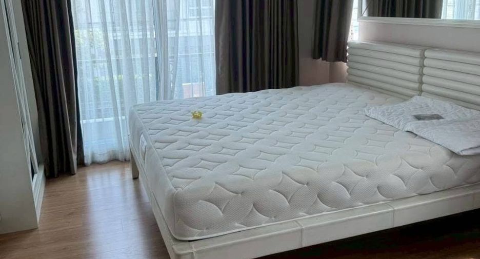Haus zur Miete mit 3 Zimmer in Suan Luang, Bangkok