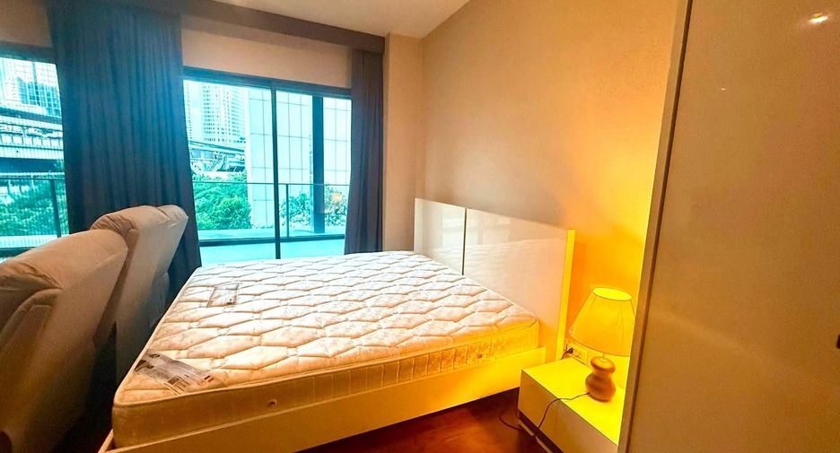 À louer 1 chambre condo à Khlong Toei, Bangkok