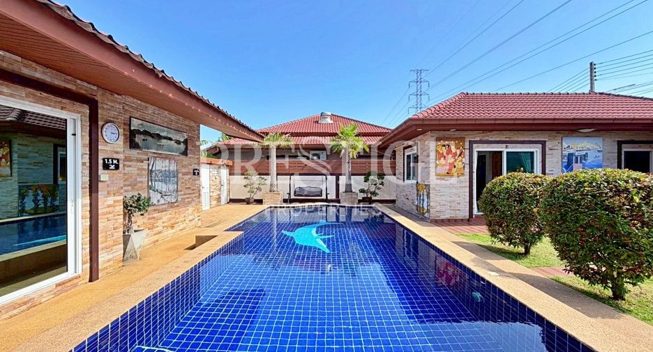 Casa en alquiler de 6 habitaciones en Bang Lamung, Chonburi