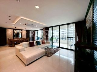For rent 2 bedrooms condo in Bang Lamung, Chonburi