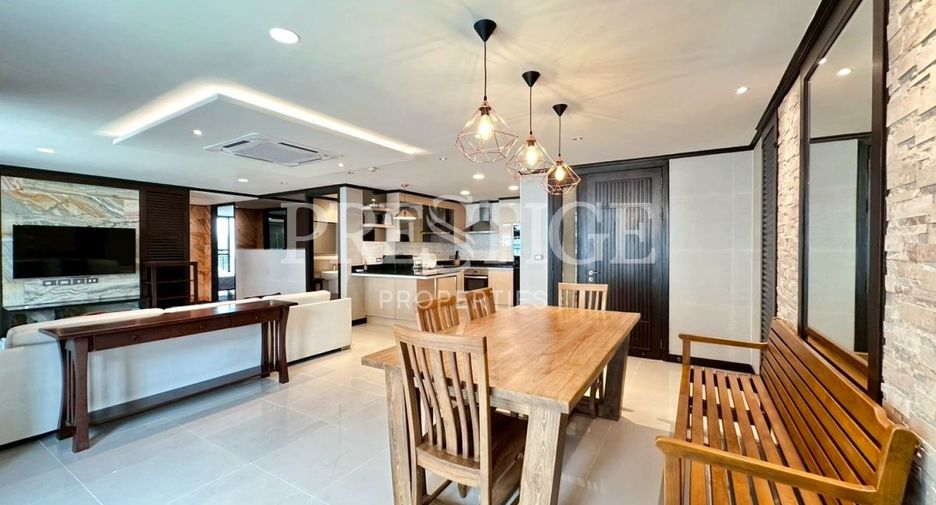For rent 2 bedrooms condo in Bang Lamung, Chonburi