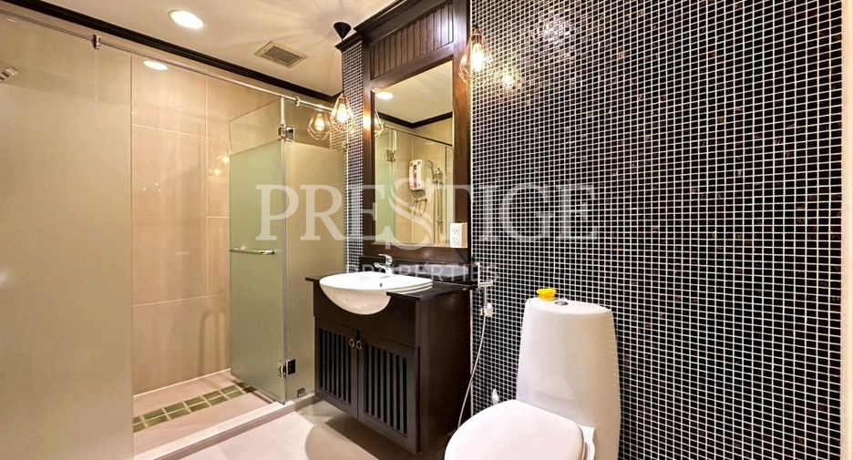 For rent 2 bedrooms condo in Bang Lamung, Chonburi