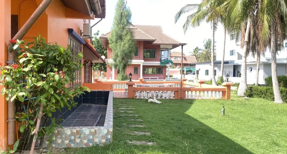 For sale 3 ベッドルーム house in Ban Laem, Phetchaburi