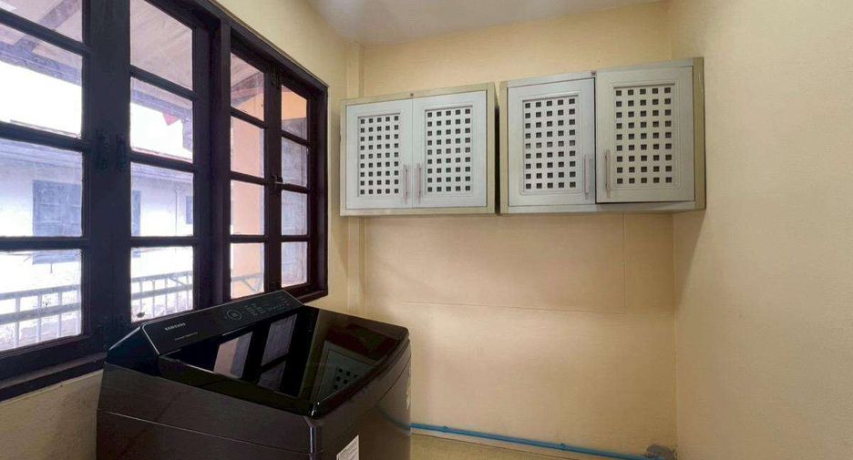 Casa en alquiler de 4 habitaciones en Mae Rim, Chiang Mai