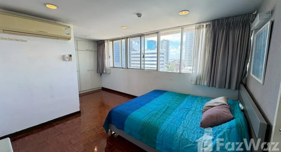 À louer 2 chambres condo à Watthana, Bangkok