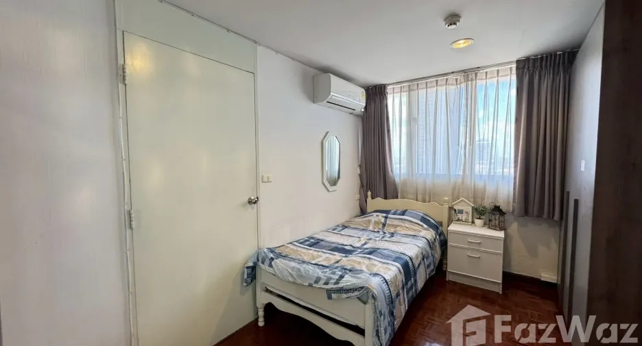 À louer 2 chambres condo à Watthana, Bangkok
