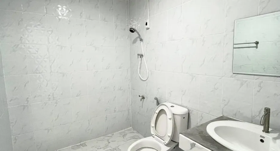 For rent 4 bedrooms townhouse in Bang Khen, Bangkok