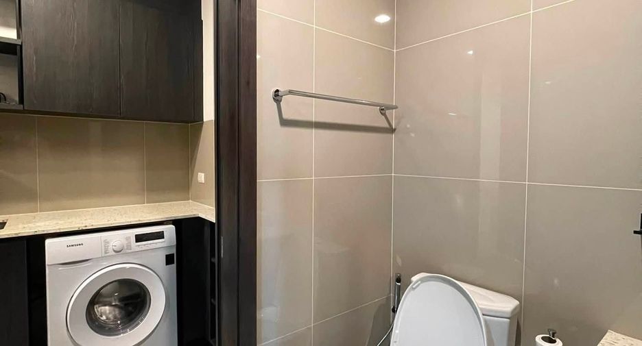 Wohnung zur Miete mit 1 Zimmer in Huai Khwang, Bangkok