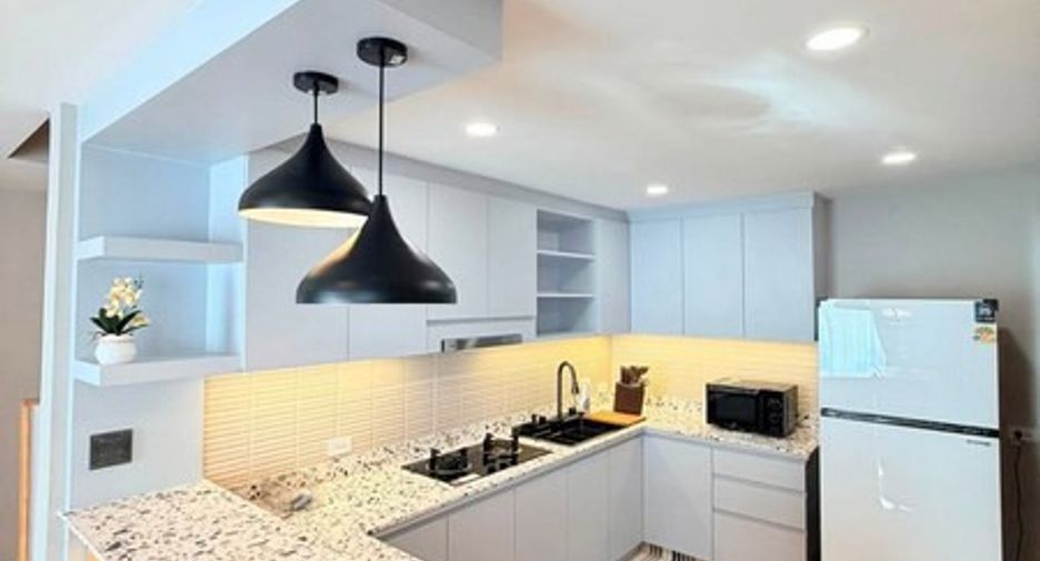 For sale 3 bedrooms house in Bang Lamung, Chonburi