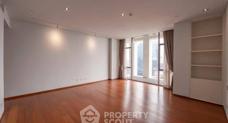 À vendre 3 chambres condo à Sathon, Bangkok