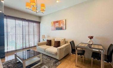 For sale 1 bed condo in Khlong Toei, Bangkok
