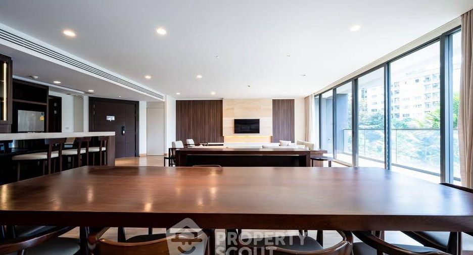 For sale 4 bedrooms condo in Suan Luang, Bangkok