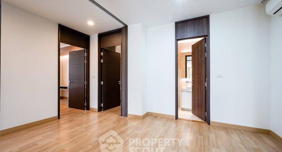 For sale 4 bedrooms condo in Suan Luang, Bangkok