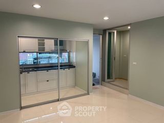 For rent 2 bedrooms townhouse in Suan Luang, Bangkok