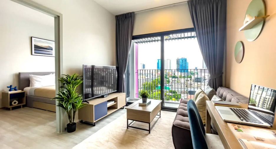 For rent 1 bed condo in Watthana, Bangkok