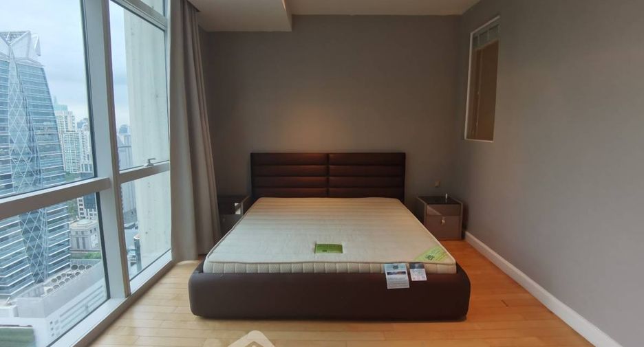 À louer 3 chambres condo à Pathum Wan, Bangkok