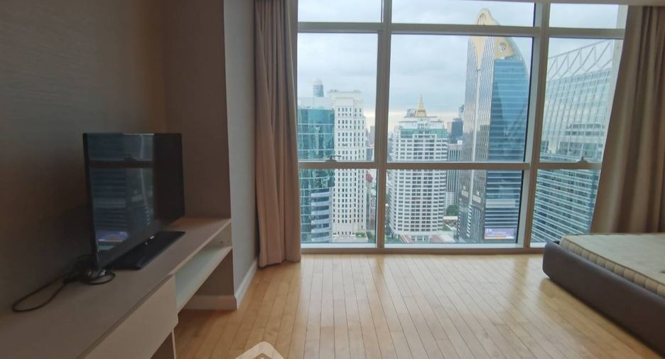 À louer 3 chambres condo à Pathum Wan, Bangkok