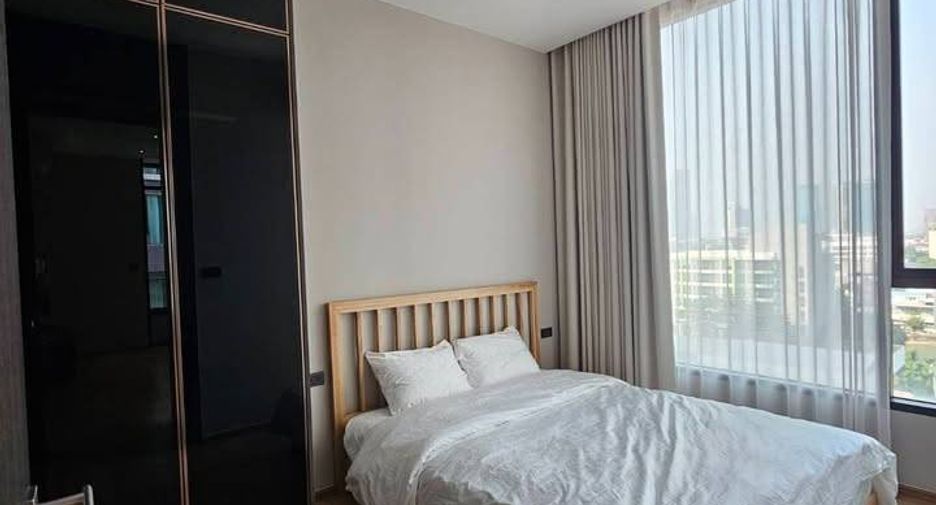 For rent 2 bedrooms condo in Watthana, Bangkok
