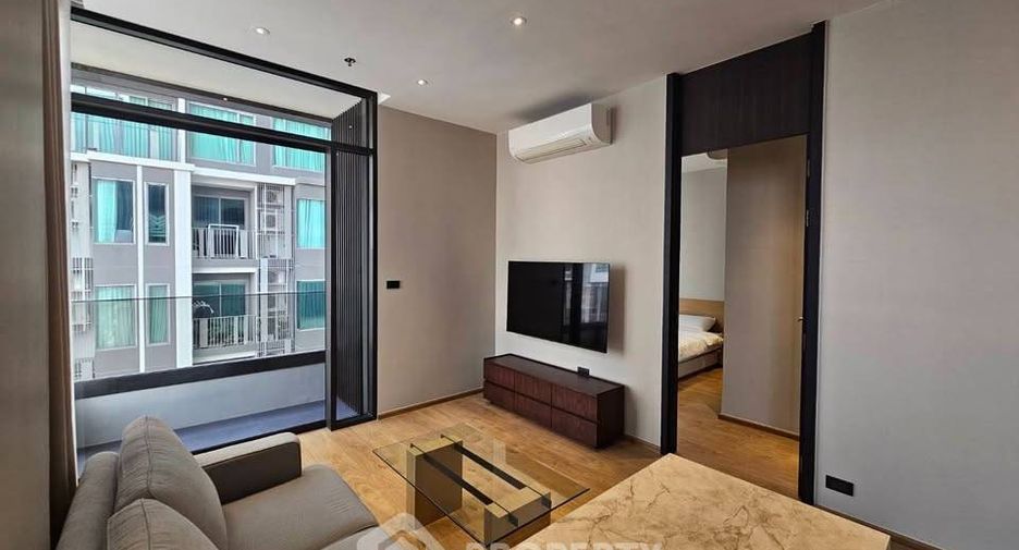 For rent 2 bedrooms condo in Watthana, Bangkok