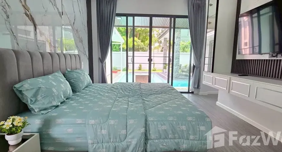 For rent 4 bedrooms villa in Bang Lamung, Chonburi