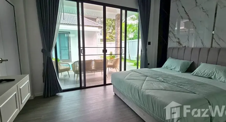 For rent 4 bedrooms villa in Bang Lamung, Chonburi