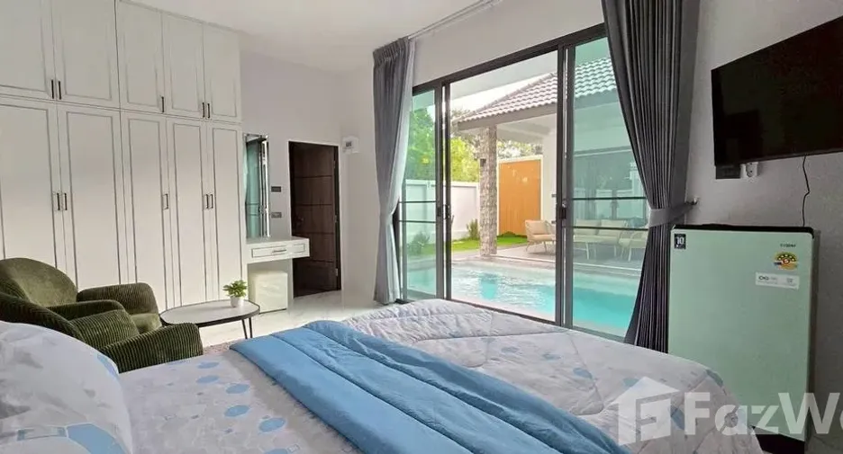 For rent 4 bedrooms villa in Bang Lamung, Chonburi