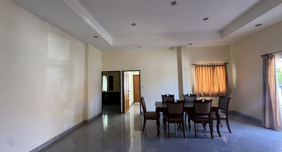For rent 3 bedrooms house in Bang Lamung, Chonburi