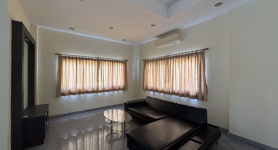 For rent 3 bedrooms house in Bang Lamung, Chonburi