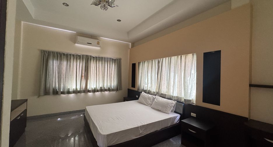 For rent 3 bedrooms house in Bang Lamung, Chonburi