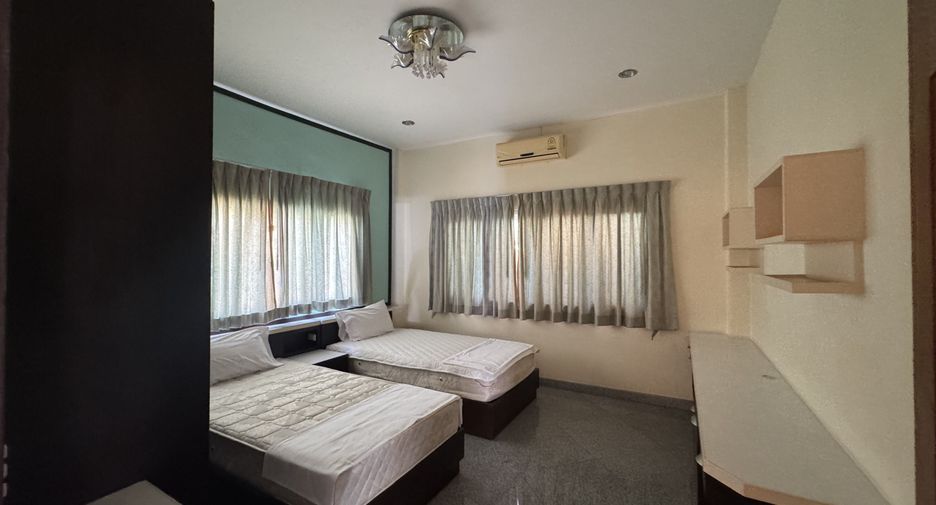 For rent 3 bedrooms house in Bang Lamung, Chonburi